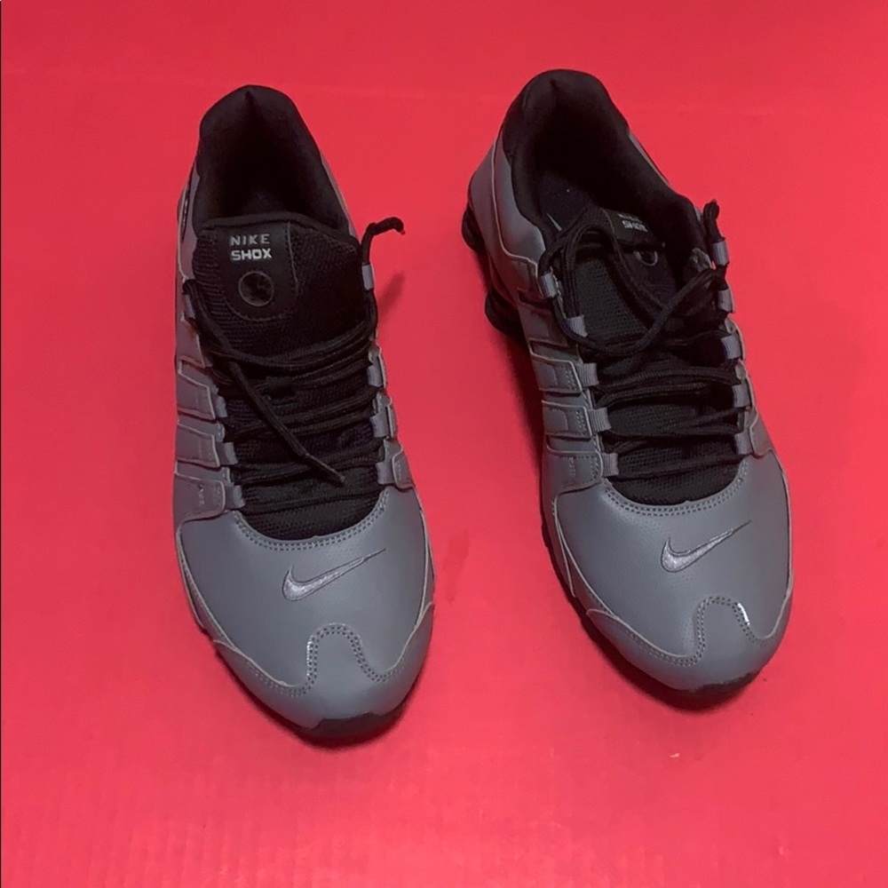 Pre-Owned Nike Shox NZ